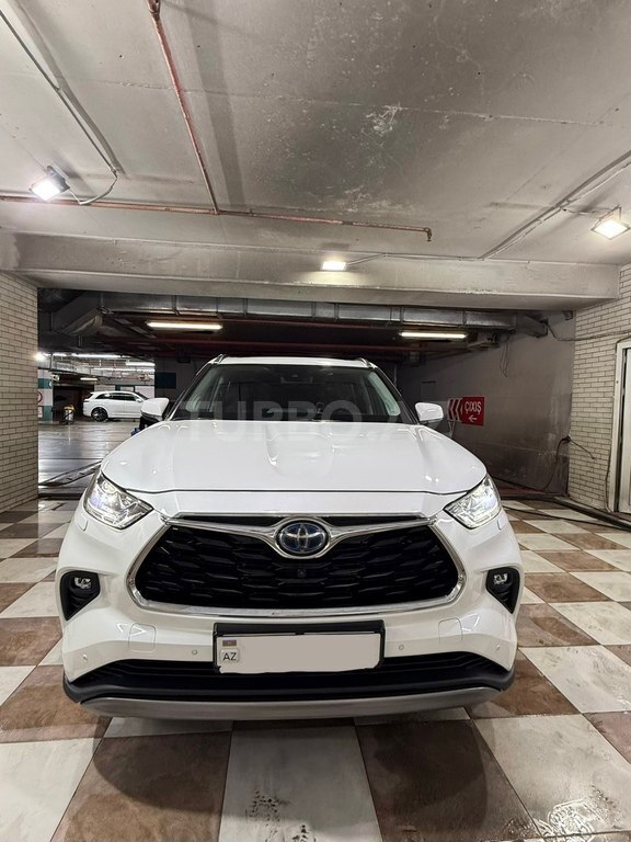 Toyota Highlander, 2.5 L, 1.6 kWh, 2021 il, 99 500 km