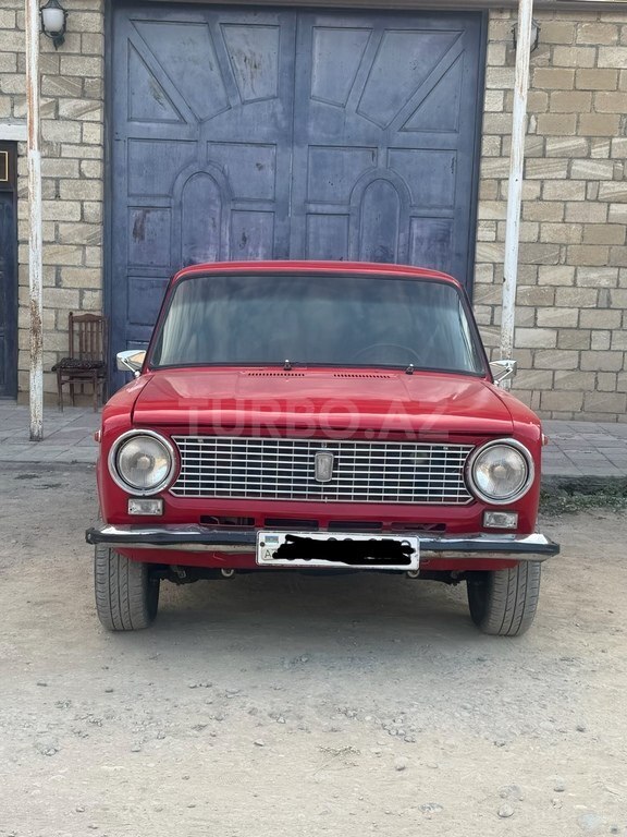 LADA (VAZ) 21011, 1.3 L, 1983 il, 500 000 km