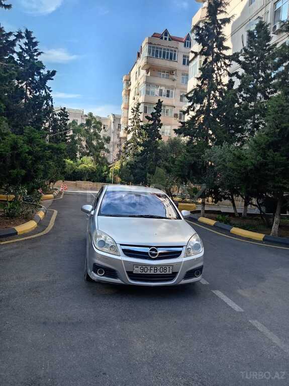 Opel Signum, 2.2 L, 2006 il, 300 000 km