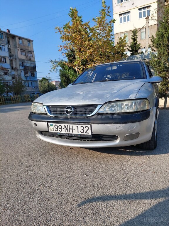 Opel Vectra, 2.0 L, 1998 il, 335 000 km