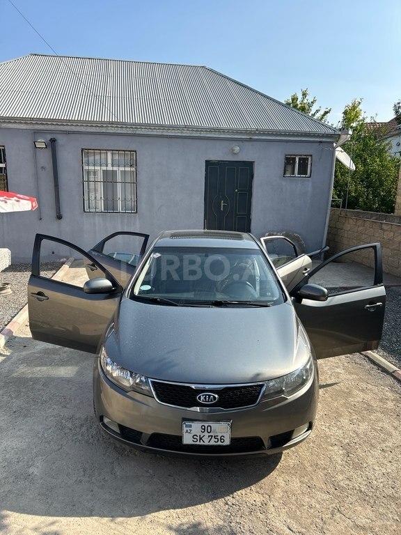 Kia Cerato, 1.6 L, 2011 il, 289 000 km
