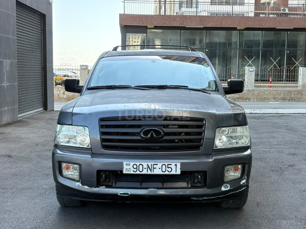 Infiniti QX56, 5.6 L, 2005 il, 197 900 km