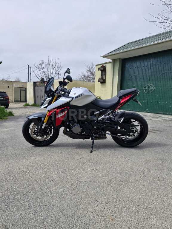 Suzuki GSX-S1000, 1000 sm3, 2024 il, 9 200 km