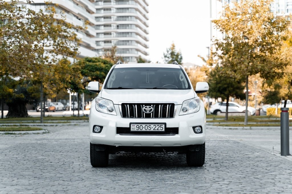 Toyota Land Cruiser Prado, 2.7 L, 2010 il, 244 000 km