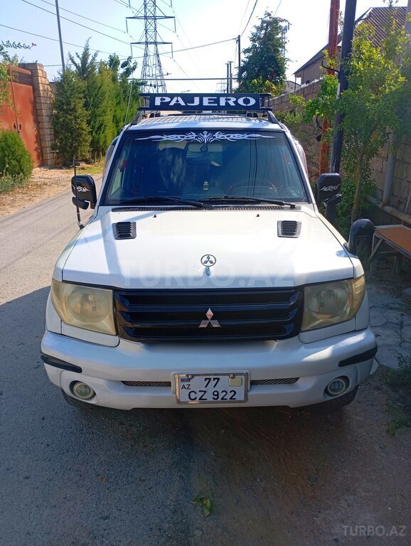 Mitsubishi Pajero io, 2.0 L, 2001 il, 282 062 km