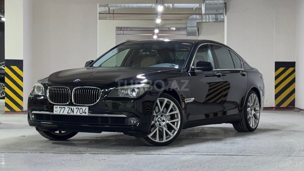 BMW 740, 3.0 L, 2009 il, 93 500 km