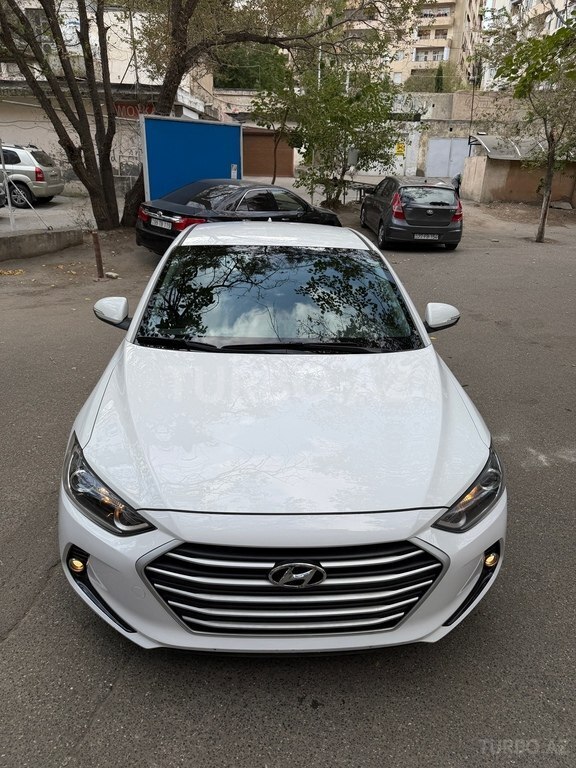 Hyundai Avante, 1.6 L, 2017 il, 150 000 km