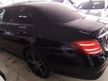 Mercedes E 220 d-4