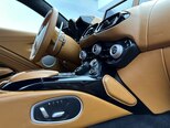 Aston Martin V8 Vantage-13