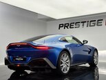 Aston Martin V8 Vantage-7