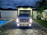 Cadillac Escalade-4