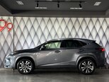Lexus NX 300h-3