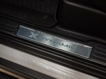 Land Rover Defender-13