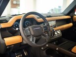 Land Rover Defender-8