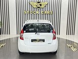Nissan Note-7