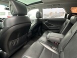 Hyundai Grand Santa Fe-12