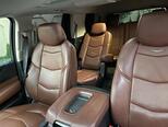 Cadillac Escalade-12