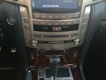Lexus LX 570-16