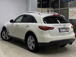Infiniti FX35-11