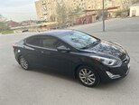 Hyundai Elantra-3