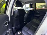 Nissan Juke-12
