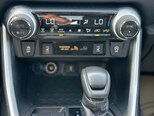 Toyota RAV4-12