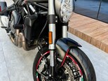 Ducati Monster 821 Stealth-4