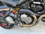 Ducati Monster 821 Stealth-17