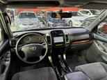 Toyota Land Cruiser Prado-16