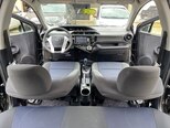 Toyota Aqua-11