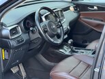 Kia Sorento-11