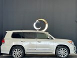 Toyota Land Cruiser-6