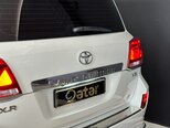 Toyota Land Cruiser-10