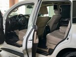 Toyota Land Cruiser-17