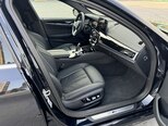 BMW 530e-12