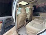 Toyota Land Cruiser-13
