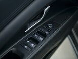 Hyundai Elantra-13