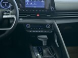 Hyundai Elantra-16