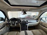 Cadillac Escalade-17