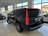 Cadillac Escalade-13