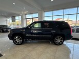 Cadillac Escalade-10