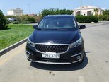Kia Carnival-1
