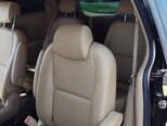 Kia Carnival-8