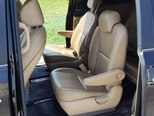Kia Carnival-11