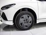 BYD e2-17