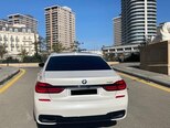 BMW 740-8