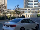 BMW 740-9
