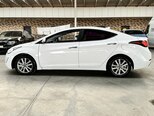 Hyundai Avante-5