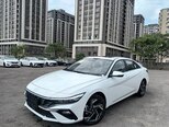 Hyundai Elantra-1