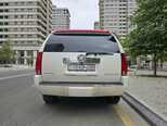 Cadillac Escalade-3